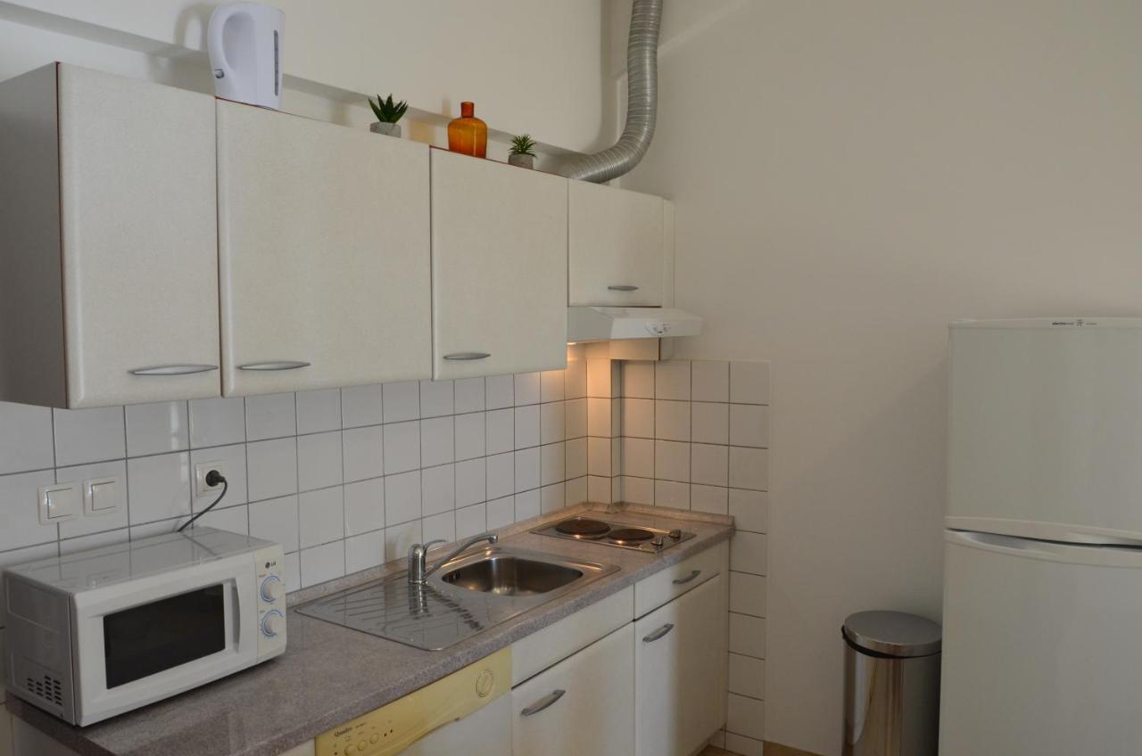 Apartments Pirovcanka Pirovac Zimmer foto